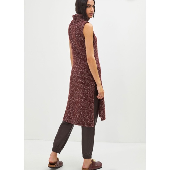 ❌SOLD❌Anthropologie Flowy Maxi Red Wine Tunic Sweater - Picture 3 of 4